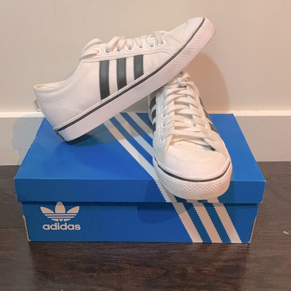 Adidas Nizza mens! Like new! - Picture 1 of 11